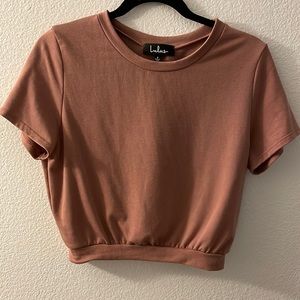 Cropped tee
